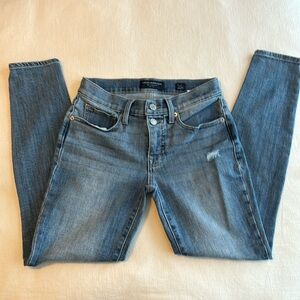 Lucky Brand Women’s Jeans Mid Rise Skinny Ava